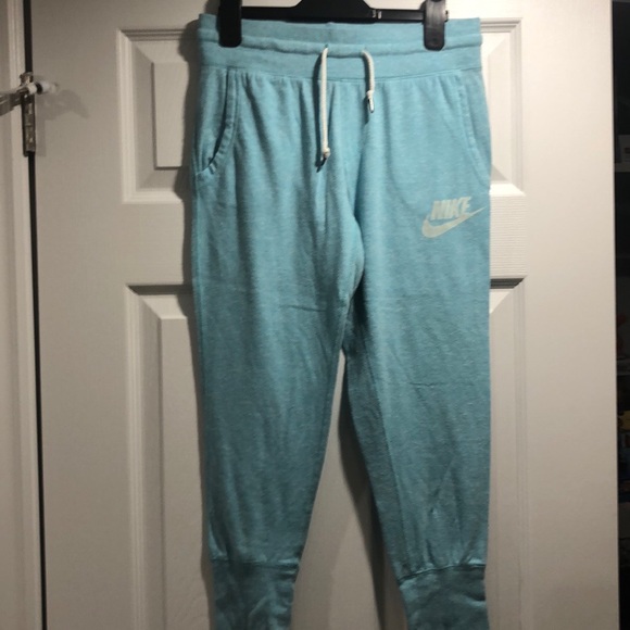 Nike joggers cropped - Picture 3 of 3